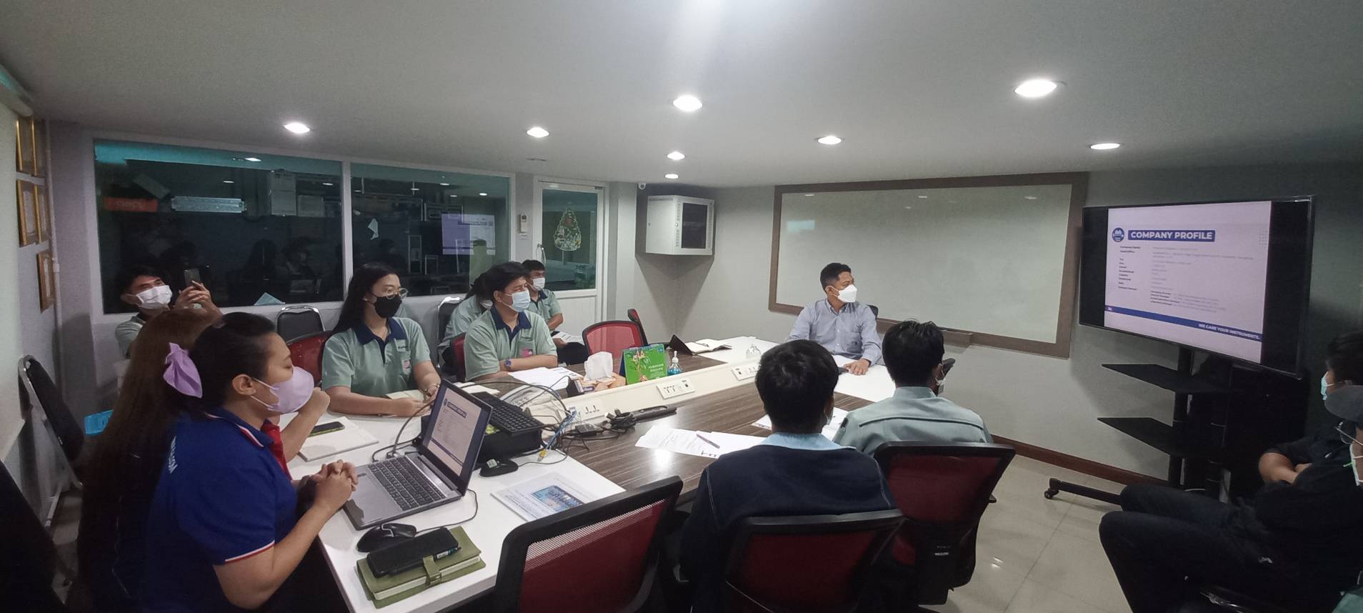 การต้อนรับลูกค้าบริษัท Fujikura Electronics (Thailand ) Co., Ltd. เข้าเยี่ยมชมห้องปฎิบัติการสอบเทียบ